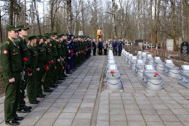 В военно-медицинской академии им. С.М. Кирова прошли праздничные мероприятия, посвященные 72-й годовщине  победы в Великой Отечественной Войне.