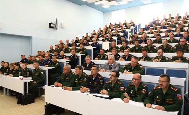 Новый учебный год в Военно-медицинской академии традиционно начался с лекции начальника Главного военно-медицинского управления Министерства Обороны Российской Федерации
