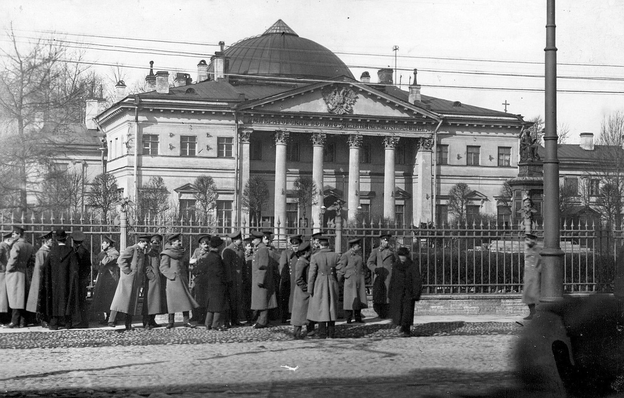 100 лет назад 6 сентября 1918 год был создан Реввоенсовет (Революционный военный совет Республики (РВСР))