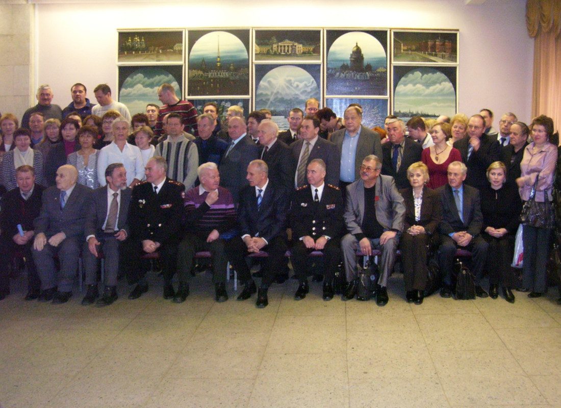 Участники VII Всеармейской научно-практической конференции «Баротерапия в комплексном лечении и реабилитации раненых, больных и поражённых» (2009 год)