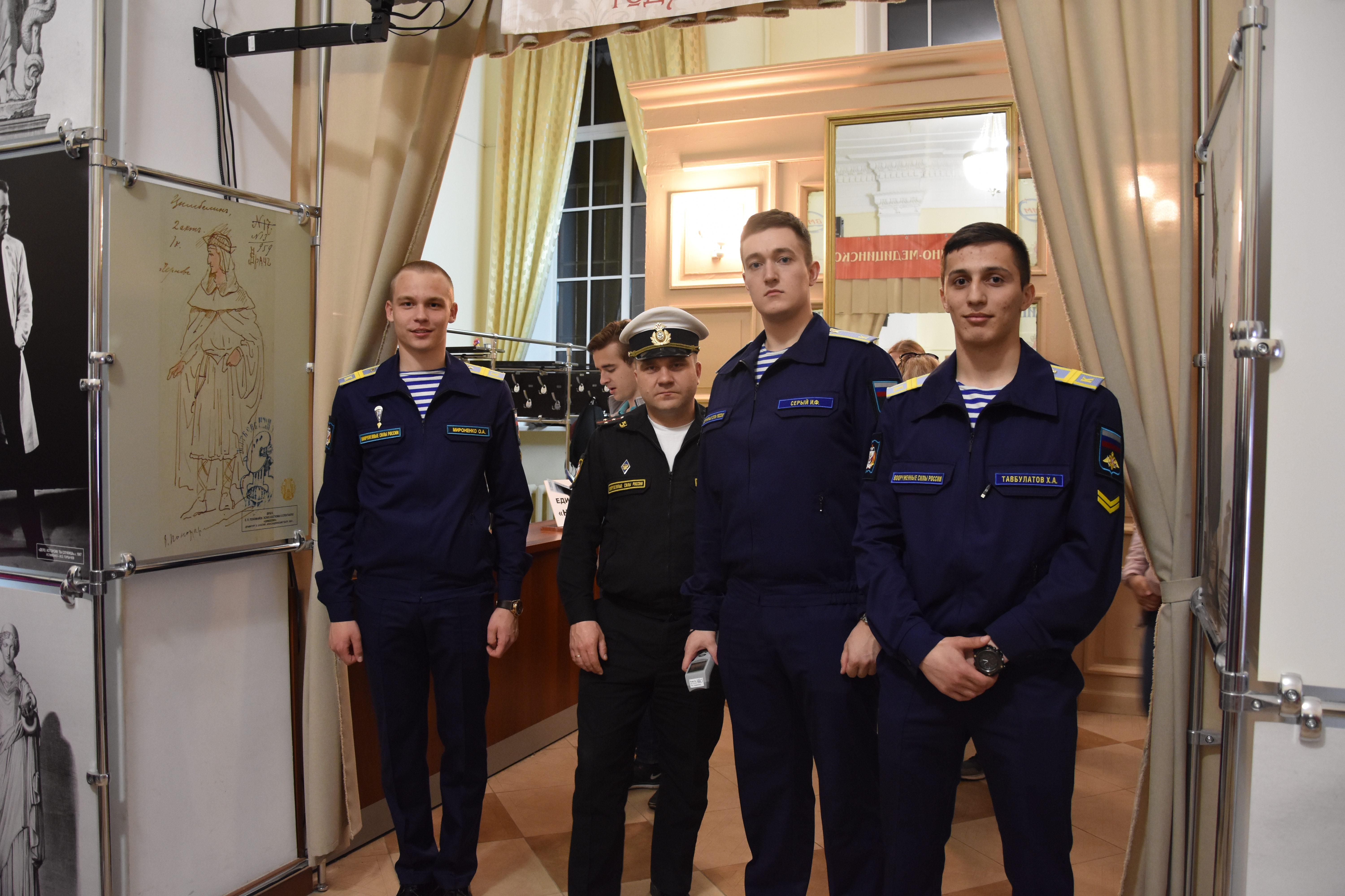 Курсанты, студенты и сотрудники Военно-медицинской академии приняли активное участие во Всероссийской акции «Ночь музеев-2019»