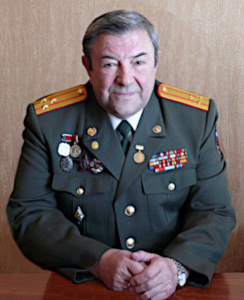 Заслуженный деятель науки, заслуженный врач РФ ЗУБАРЕВ Петр Николаевич