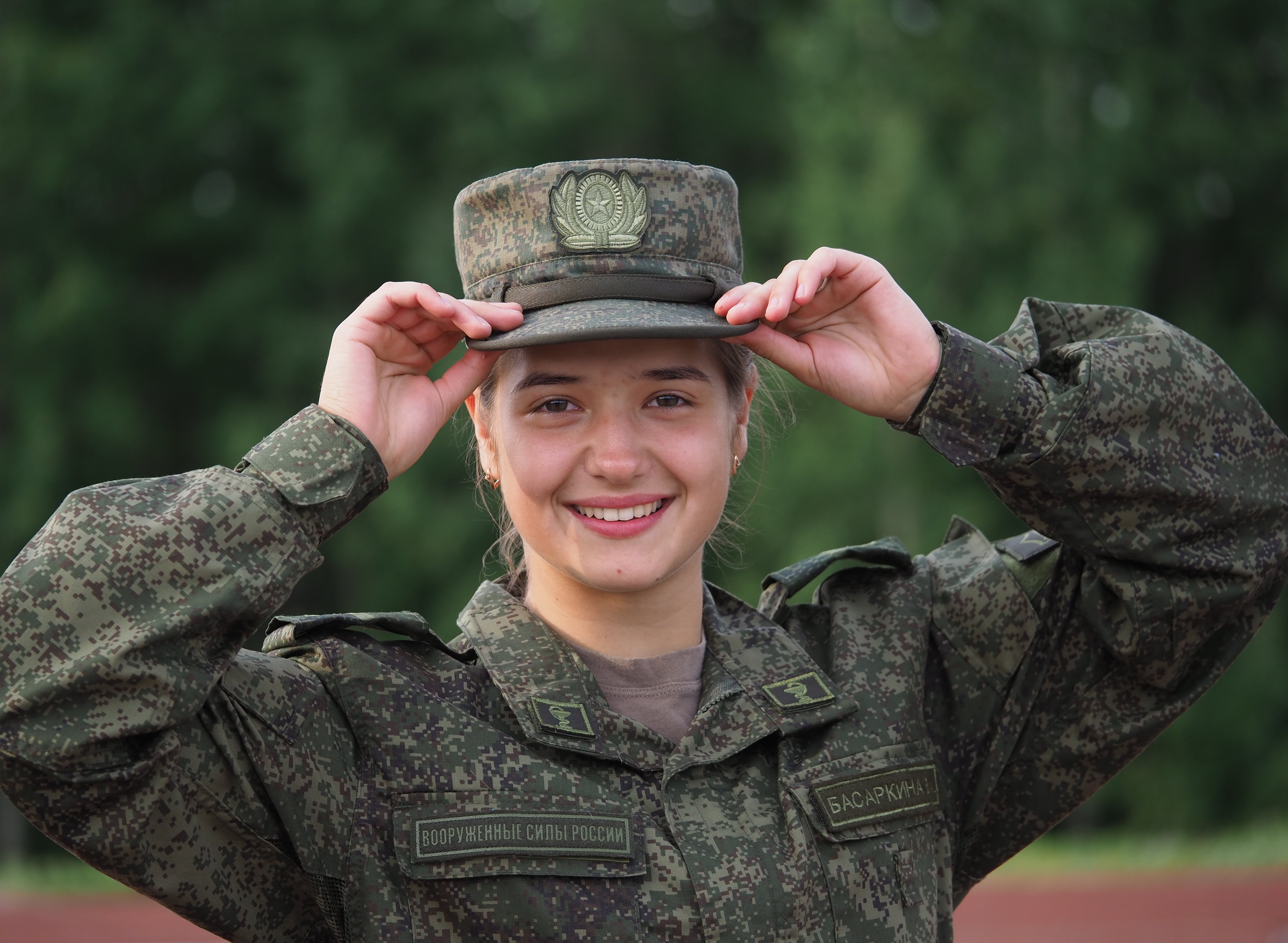 Картинка женщина военная. Военная форма. Девушки военнослужащие. Foema vayeniy. Медицинская Военная форма.