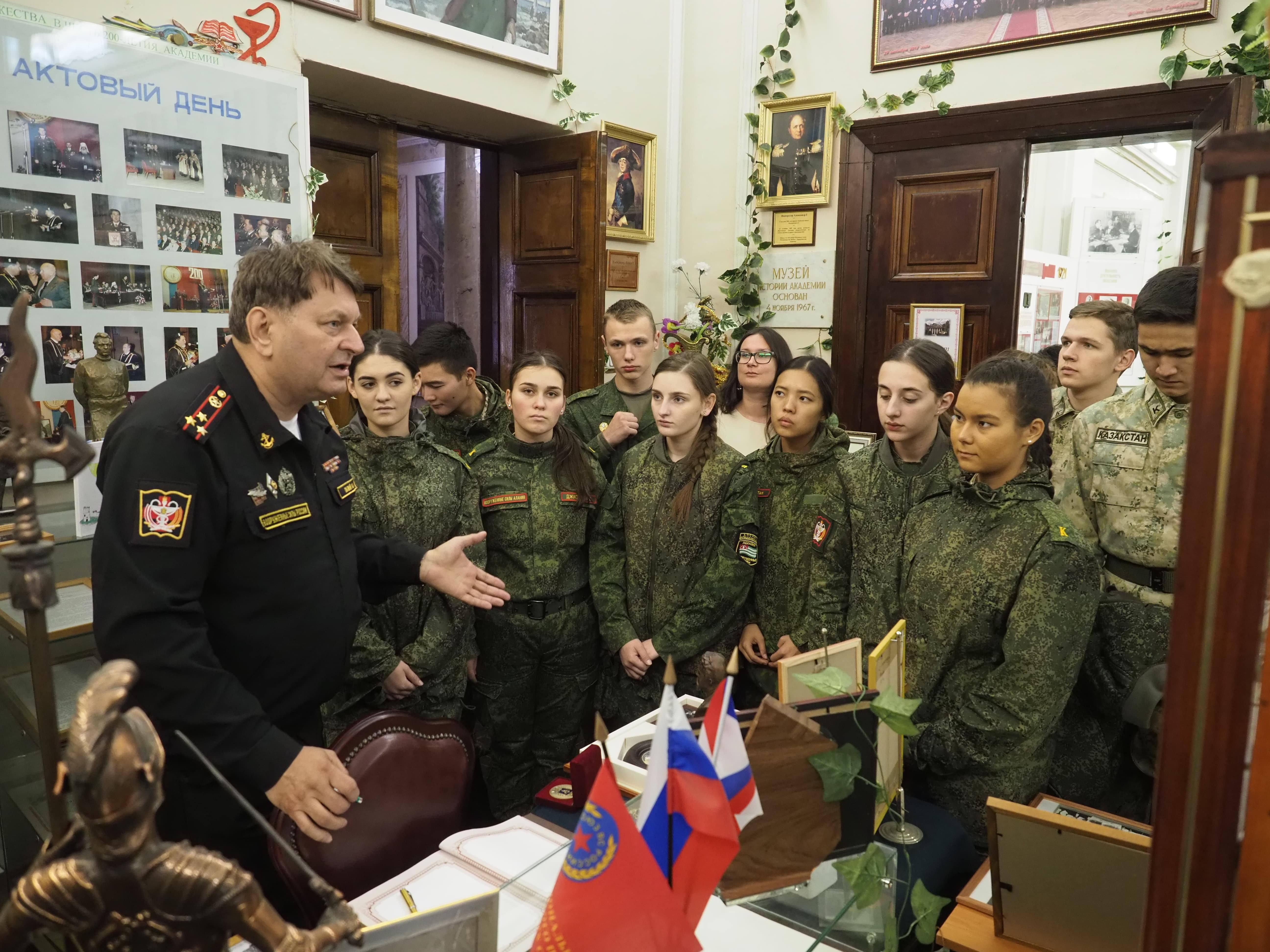 Сайт филиала академии им кирова. Военно-медицинская Академия Кирова. Военно медицинская Академия СПБ. Военная Академия имени Кирова Санкт-Петербург. Военно медицинская Академия имени Кирова СПБ.