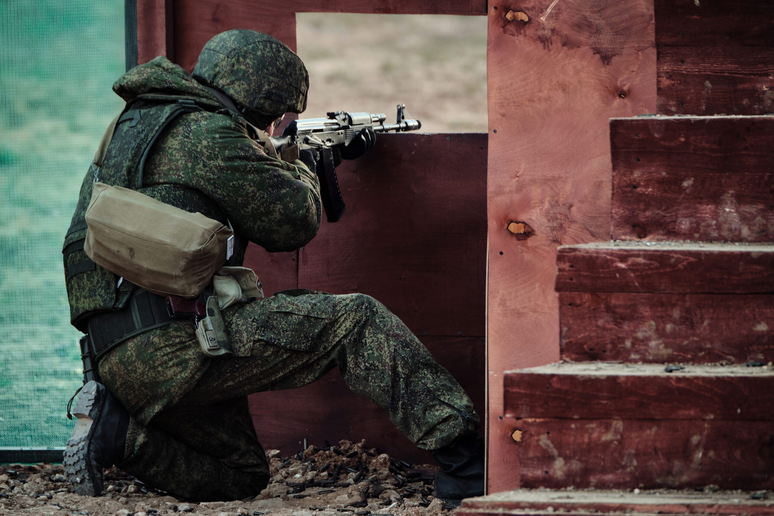 Сборная команда Военно-медицинской академии приняла участие в чемпионате ВС РФ по Армейской тактической стрельбе
