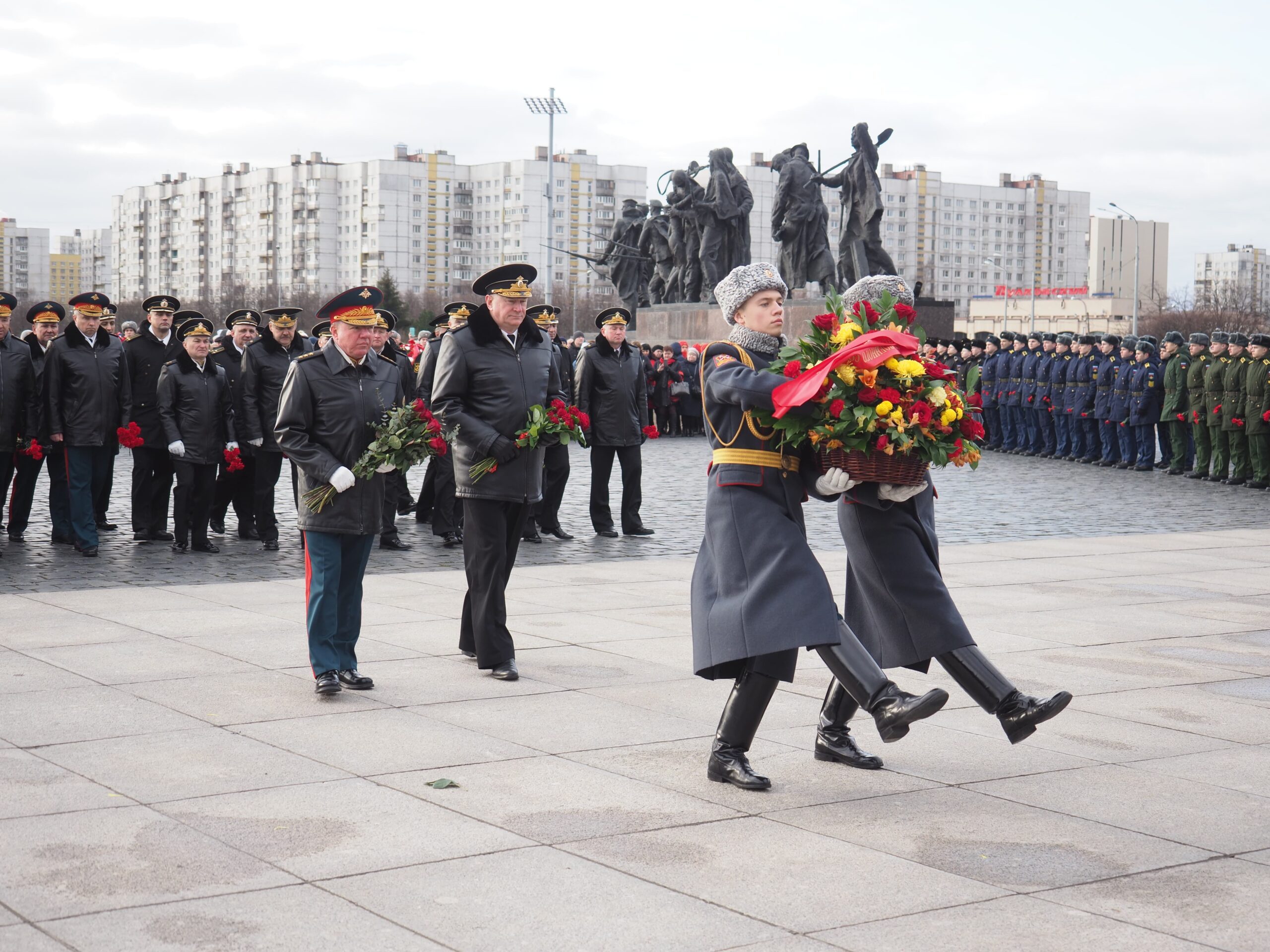 Военно-медицинская академия приняла участие в городских мероприятиях, посвященных Дню защитника Отечества