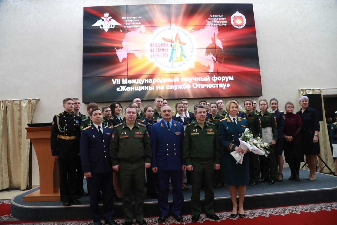 Курсанты Военно-медицинской академии стали призерами конкурса научных работ в рамках VII Международного научного форума «Женщины на службе Отечеству»