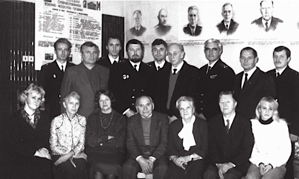 Сотрудники кафедры ВМРГ (2000)