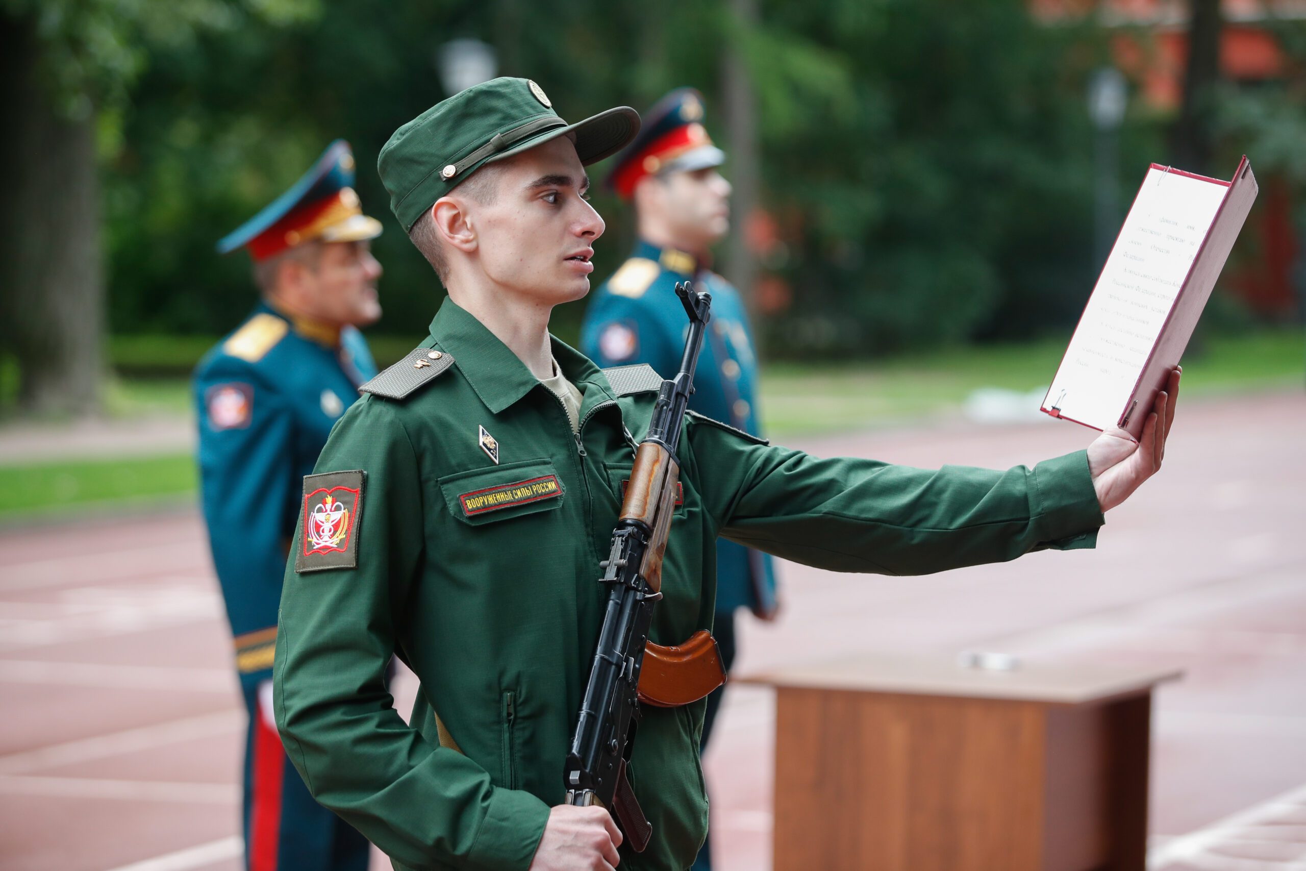 Какова роль воинской присяги в воинской службе