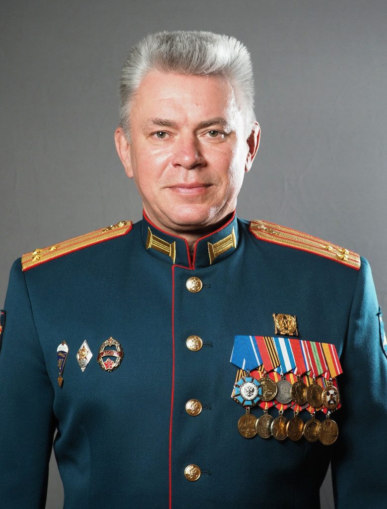 ЛЮТОВ Владимир Викторович
