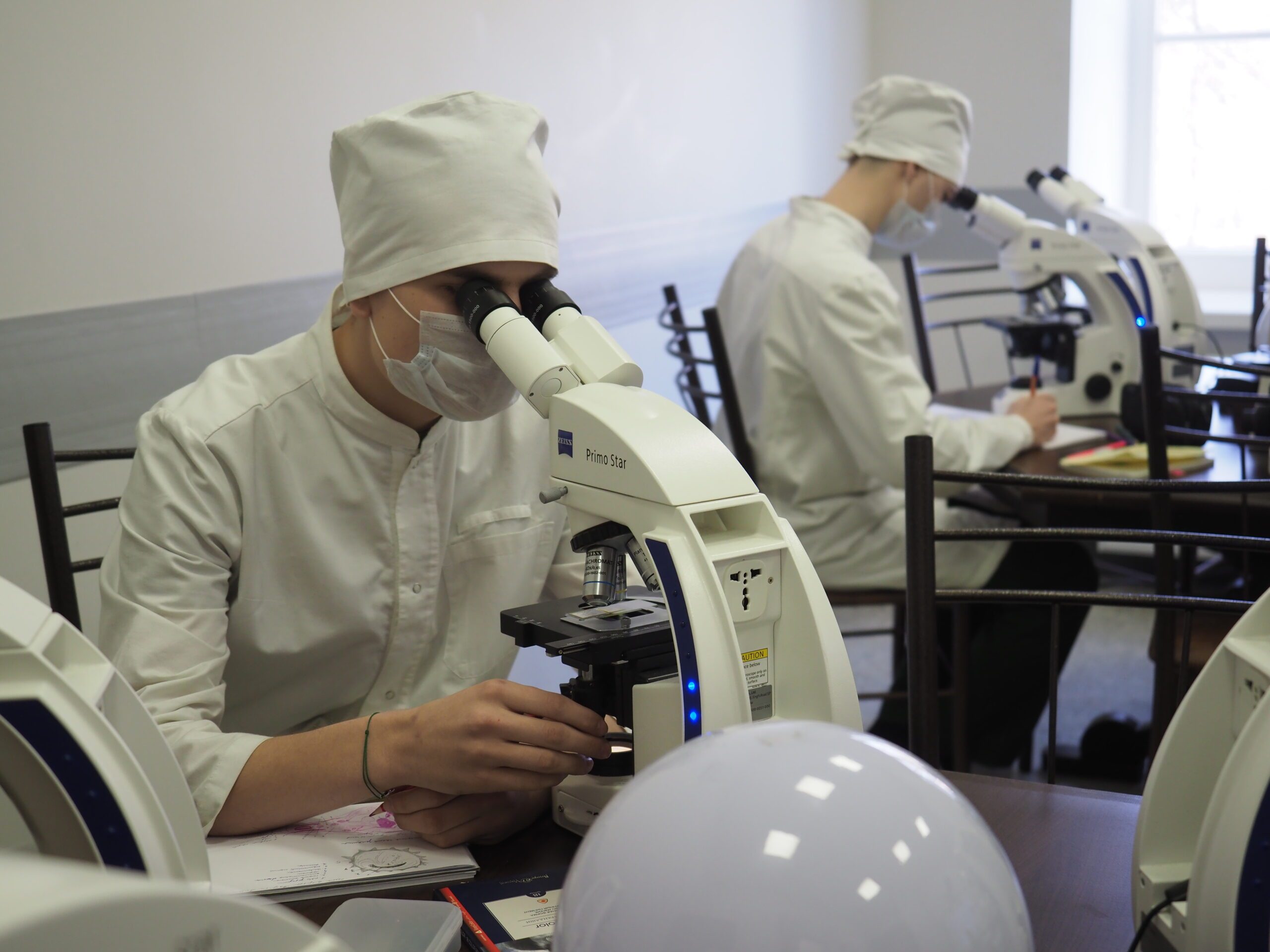 В Военно-медицинской академии организована научная работа по изучению иммунитета воспитанников довузовских образовательных организаций Министерства обороны Российской Федерации