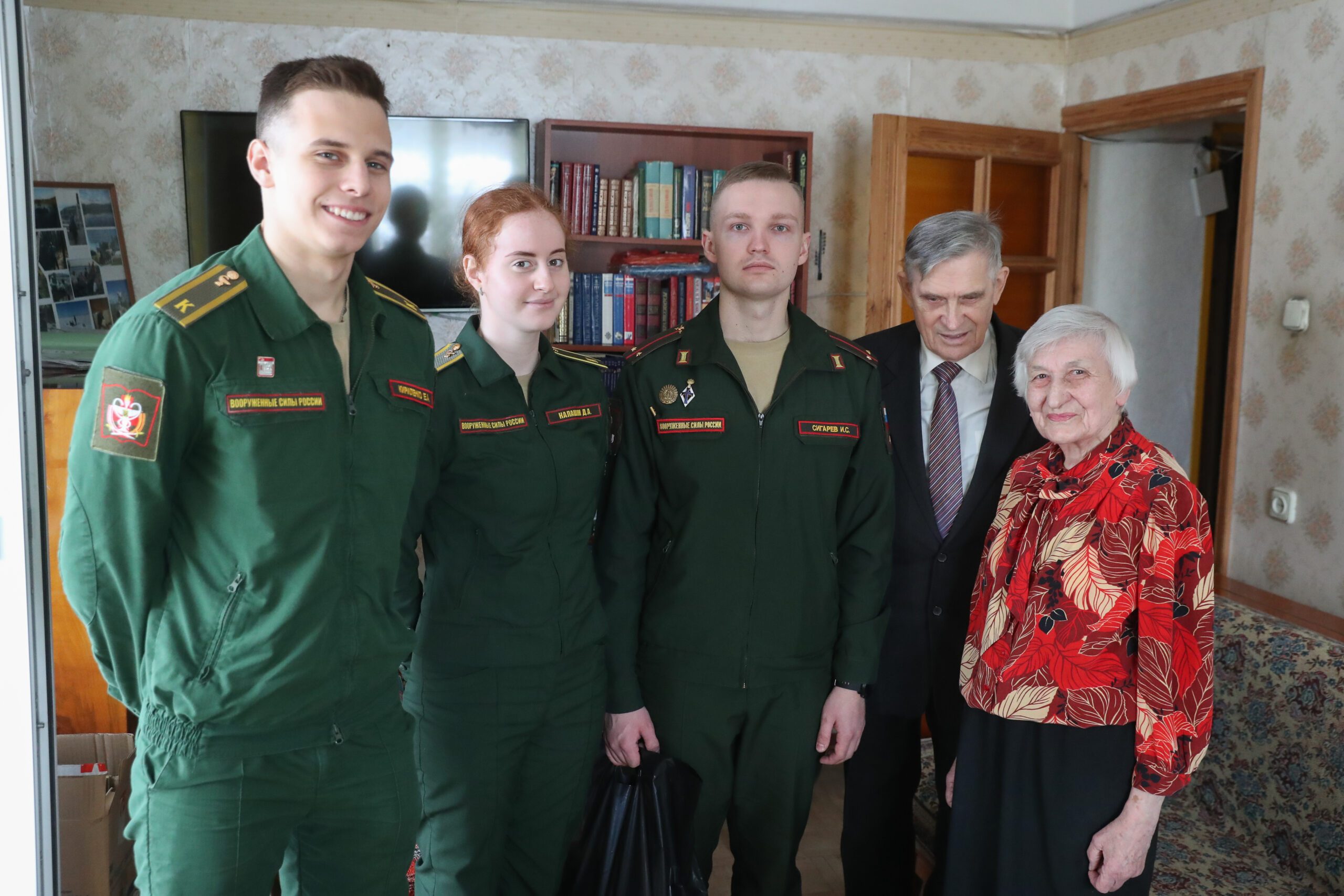 Ветеранов академии поздравили с Днем защитника Отечества!