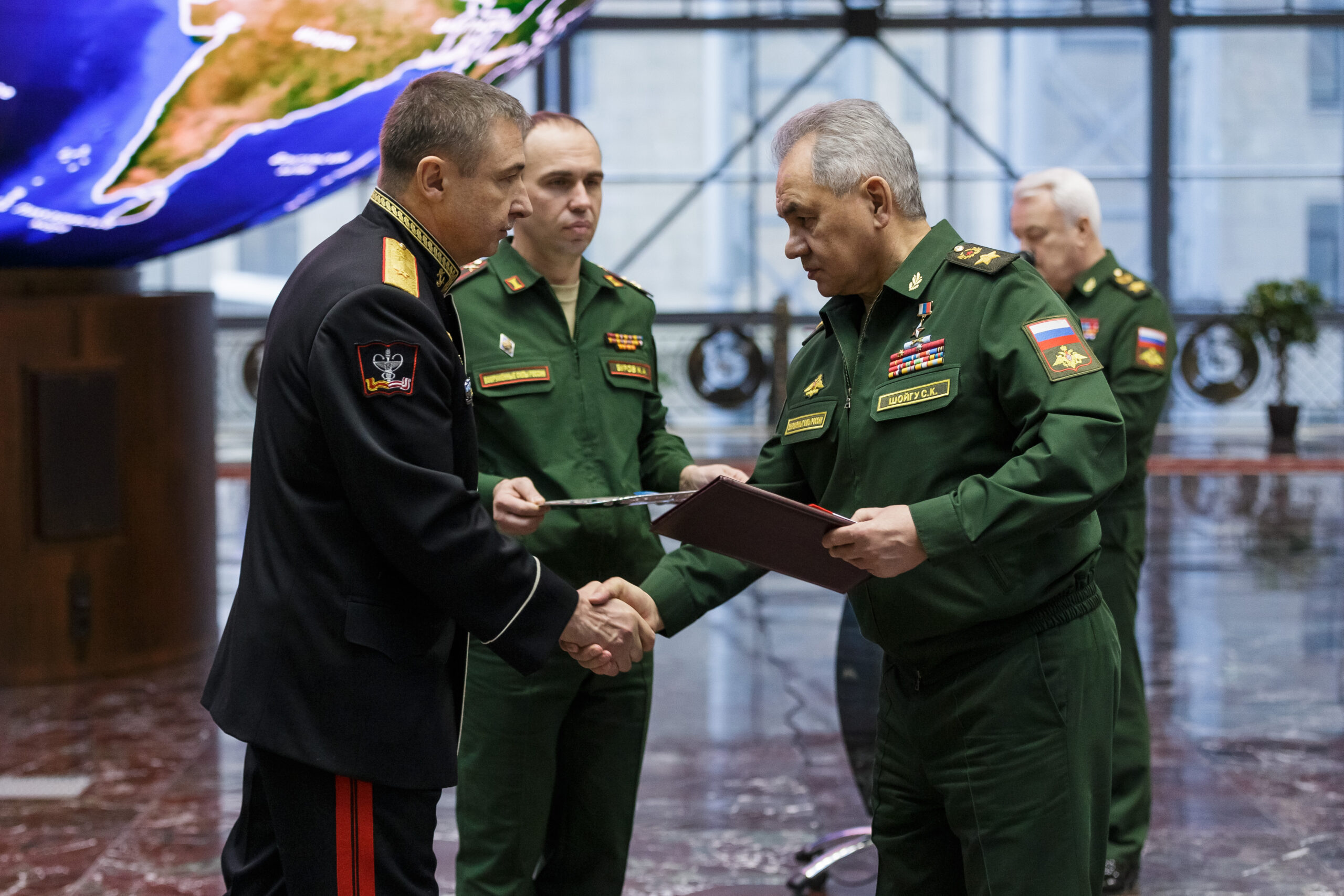 Начальнику академии Евгению Крюкову присвоено звание генерал-лейтенанта медицинской службы
