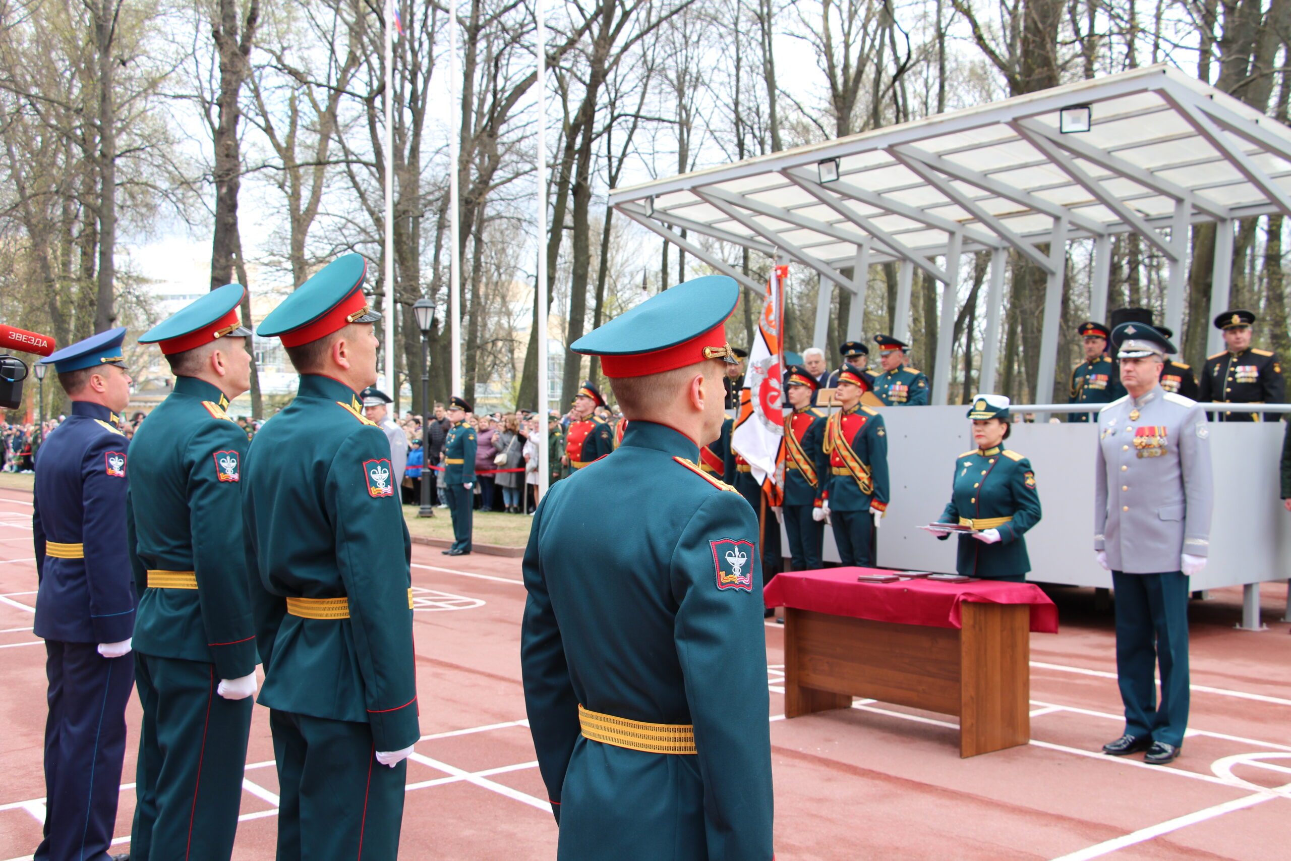 В Военно-медицинской академии в Санкт-Петербурге состоялся выпуск военных врачей
