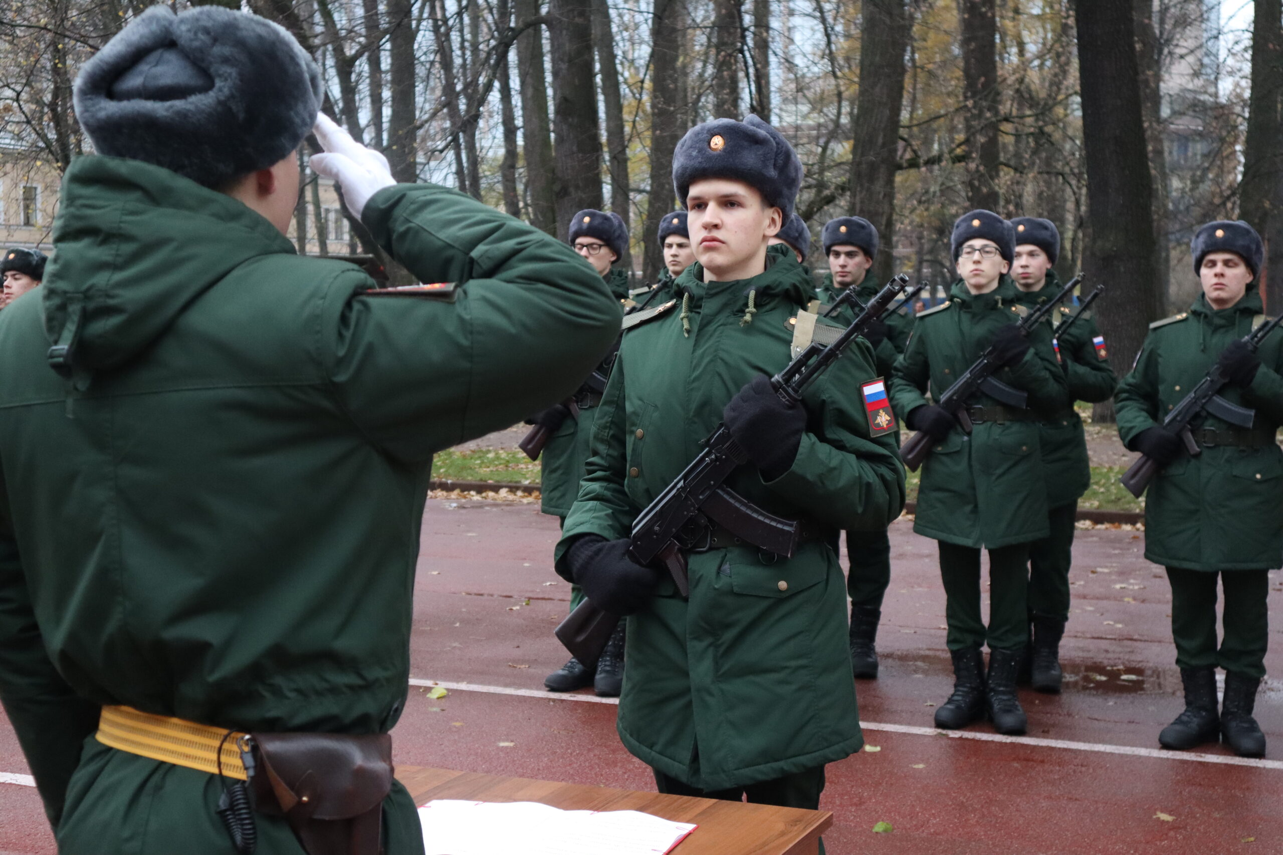 Молодое пополнение автомобильной роты обеспечения учебного процесса