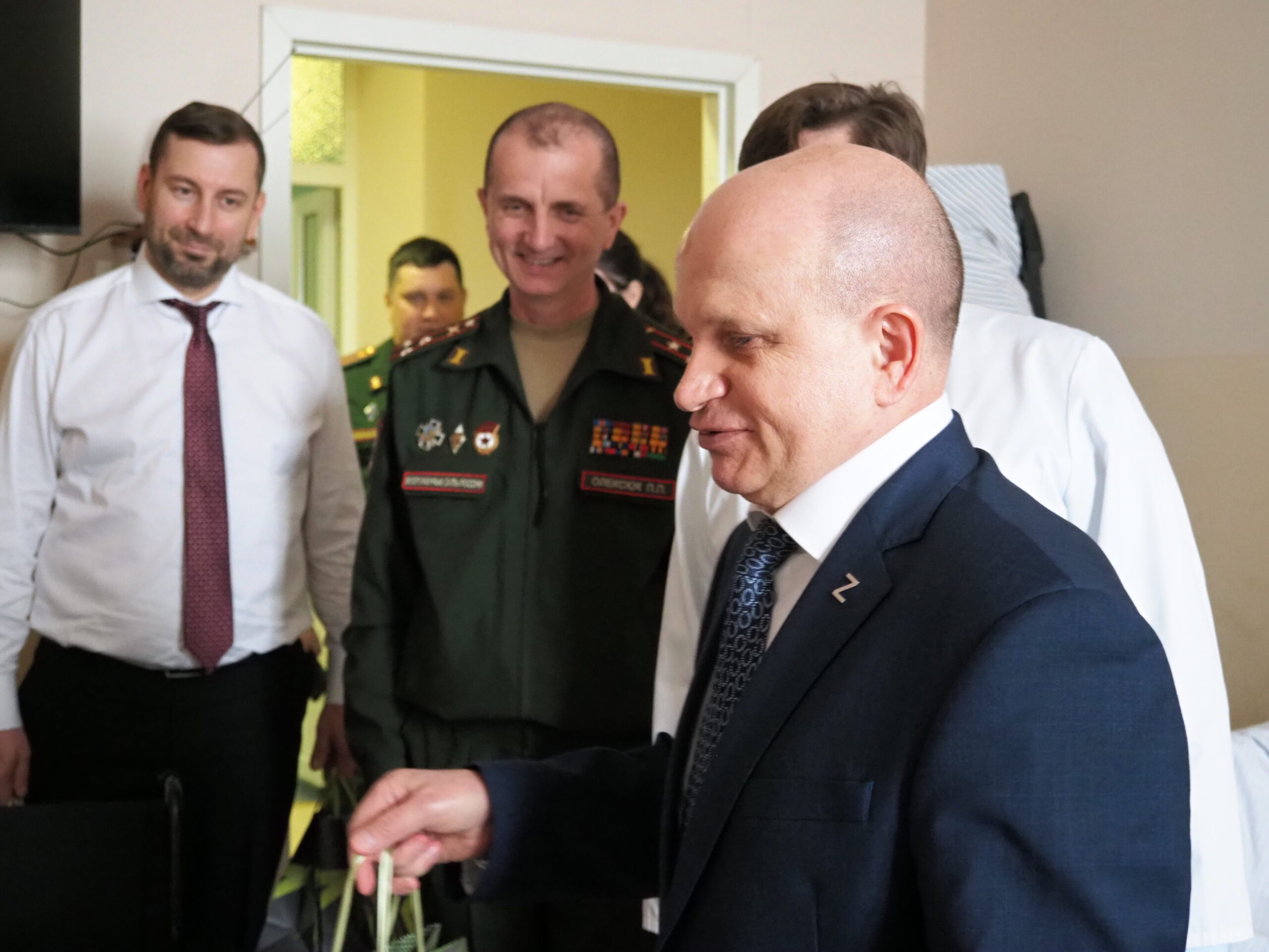 Глава администрации Выборгского района Виктор Полунин посетил Военно-медицинскую академию