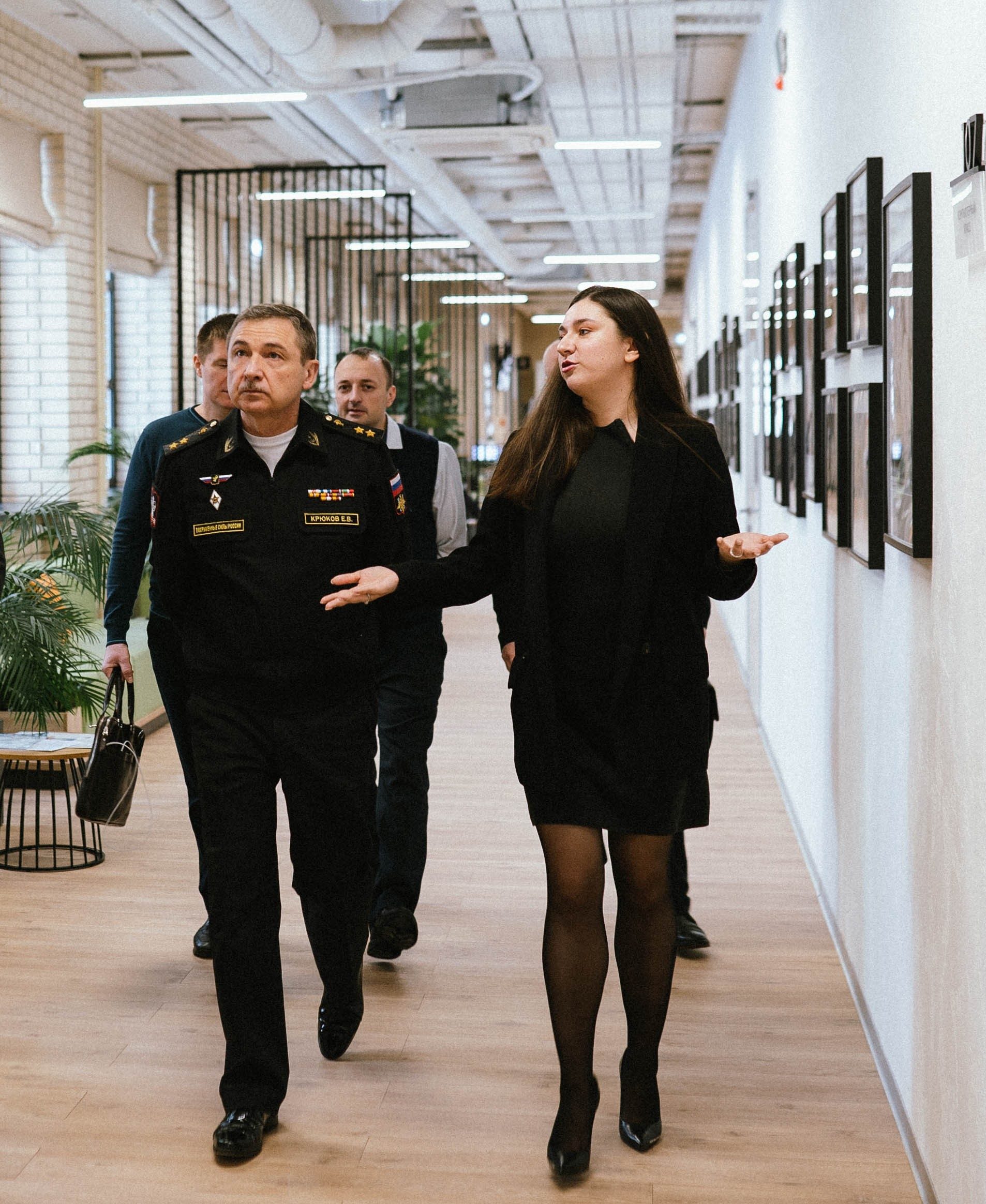 Делегация Военно-медицинской академии посетила Кадровый центр департамента здравоохранения Москвы