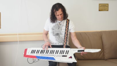 OLYMPUS DIGITAL CAMERA