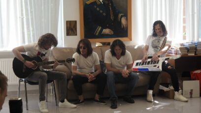 OLYMPUS DIGITAL CAMERA