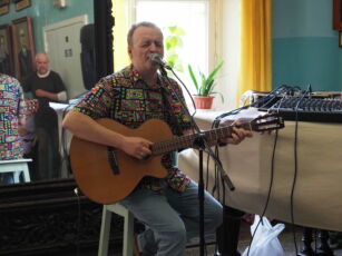 OLYMPUS DIGITAL CAMERA